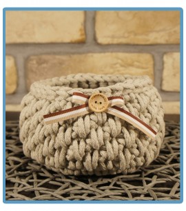 ręcznie robiony koszyk anita handmade ze sznurka bawełnianego
